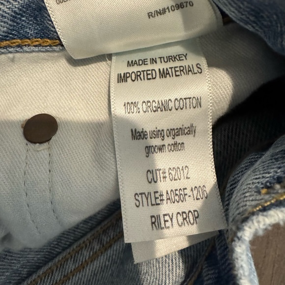 Agolde Riley Cropped Jeans - Picture 3 of 5